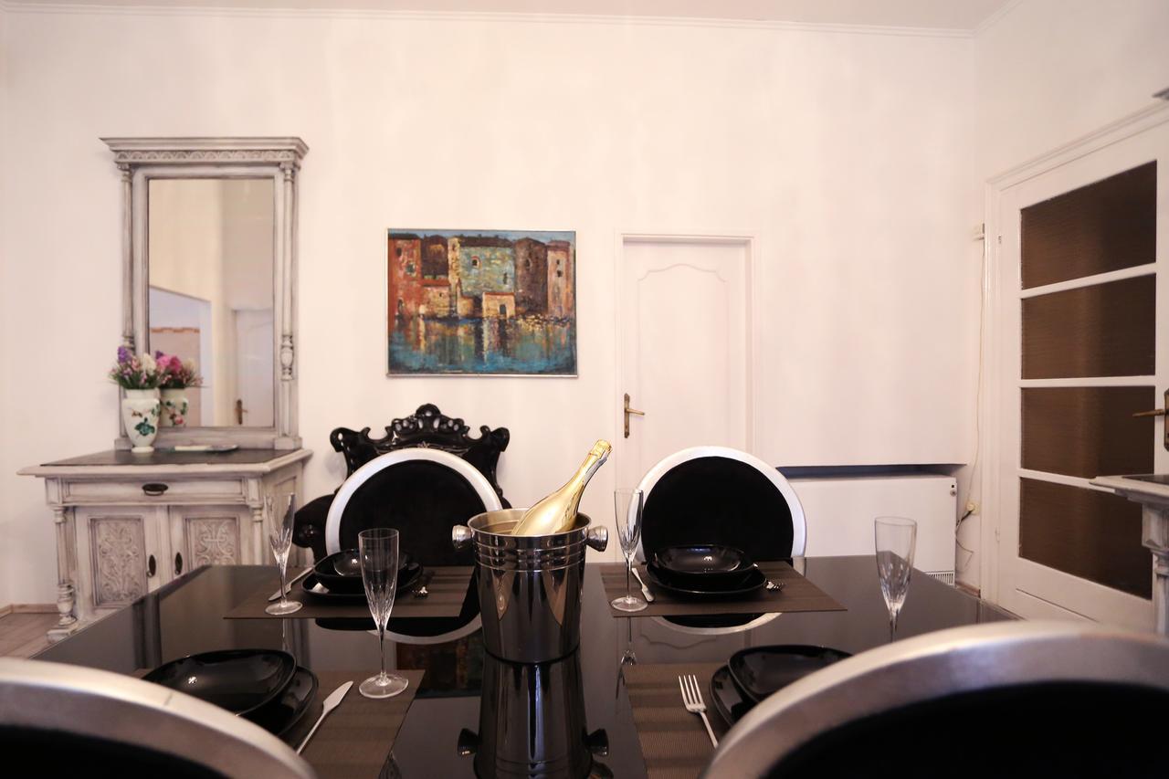 Apartment Papalic Palace Split Bagian luar foto